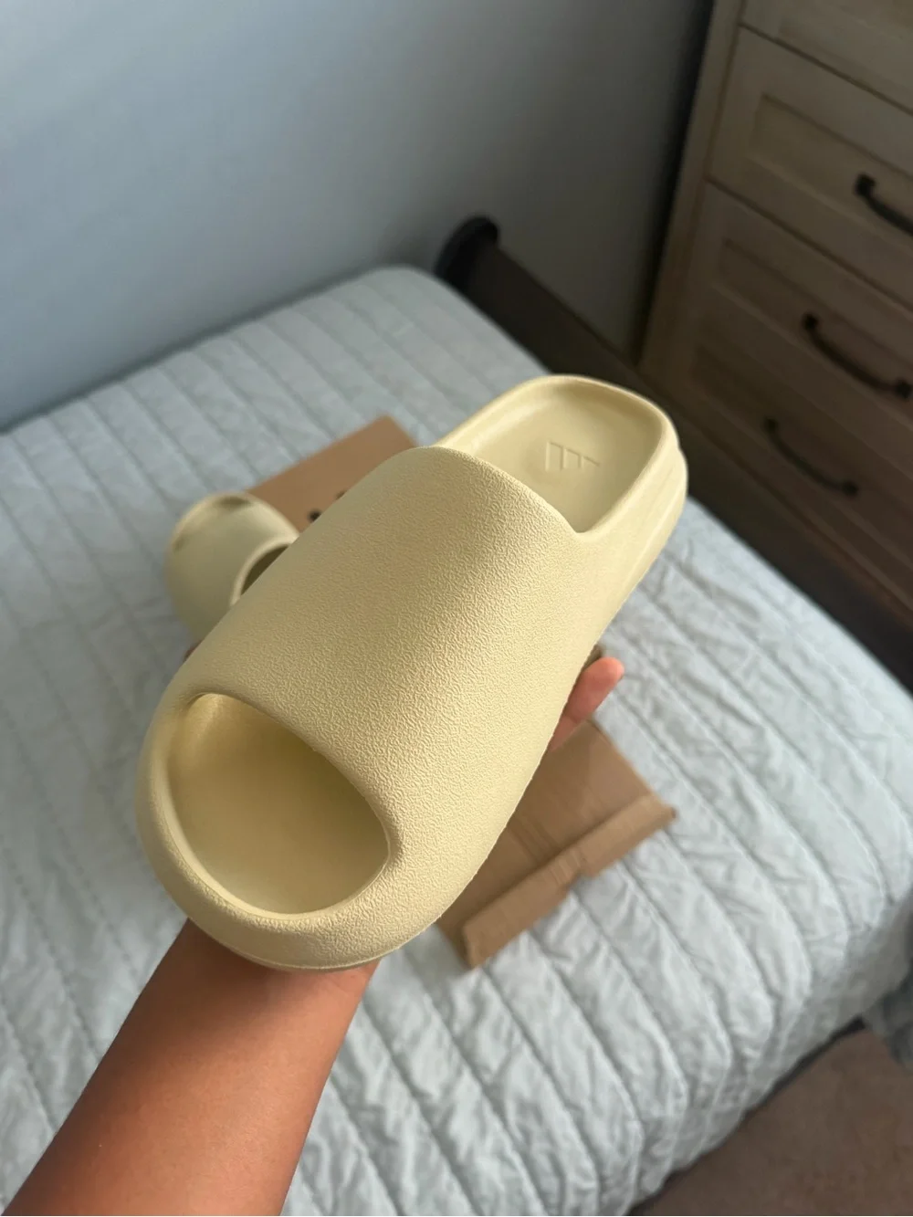 Adidas Yeezy Slides Size 9